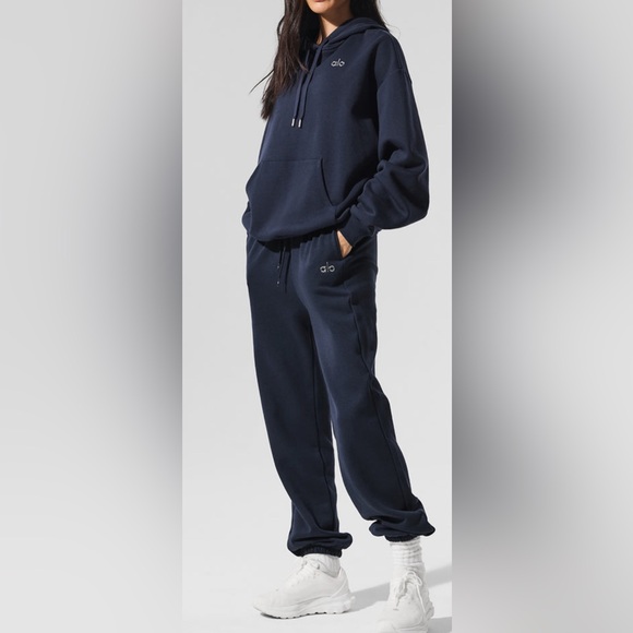 ALO Yoga Tops - ALO YOGA Navy Accolade Matching Set